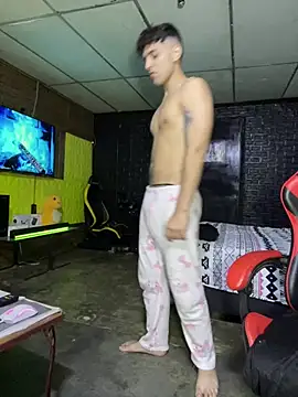 Chatroom XXX en direct de AlessandroAGT