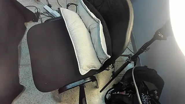 Evains_777's Live XXX Chat