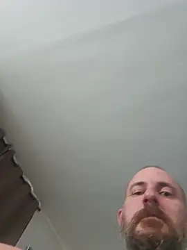 Chatroom XXX en direct de dufatcock