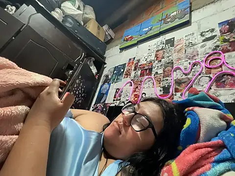 violeta_818 现场XXX聊天