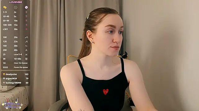 mowalovan Live XXX chat