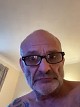 Shyboy817 Adlı Modelin Web Kamerası Şovu