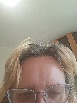 SonyaMarmeladx Adlı Modelin Canlı XXX Sohbeti