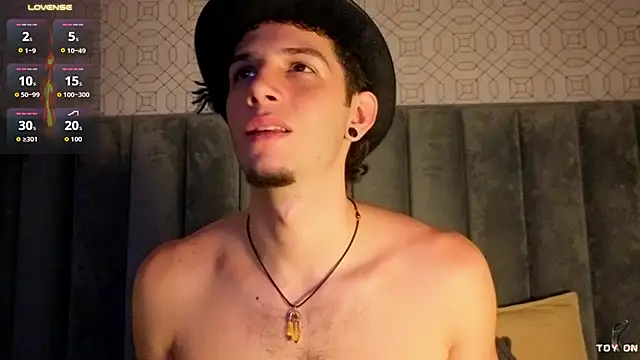 isaacblaze_: απευθείας συνομιλία ΧΧΧ
