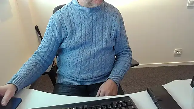 Buggemann Adlı Modelin Canlı XXX Sohbeti