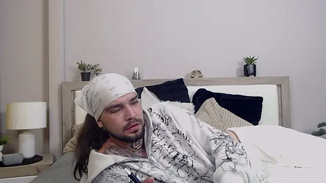 KaneHunter élő XXX-chatje