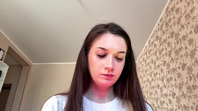 emilylovetokens লাইভ XXX চ্যাট