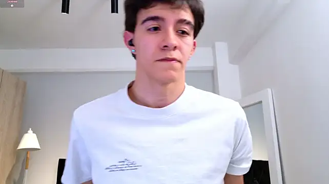 Chat XXX en directo de Austinbolt