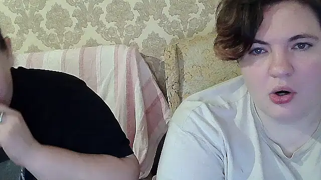 EmmaXKristall élő XXX-chatje
