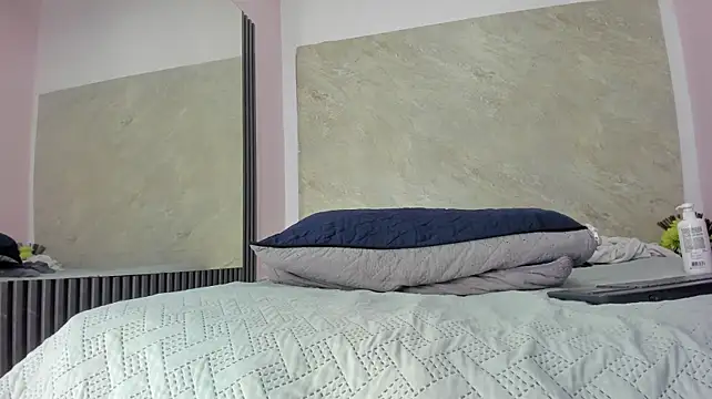 un_baxtian – Naživo XXX chat