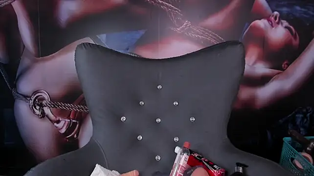 miss___taylor Chat XXX live