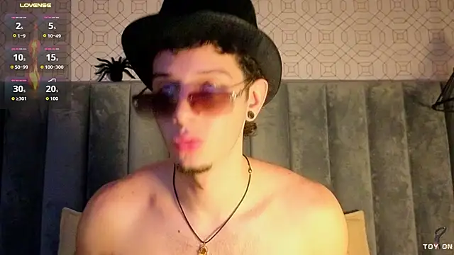 isaacblaze_ Chat XXX in diretta