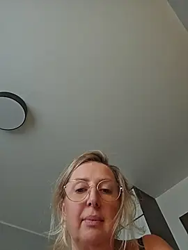 Živý XXX chat MariaRichi_