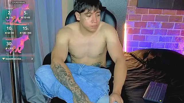 Chat XXX en directo de RomanKanne1