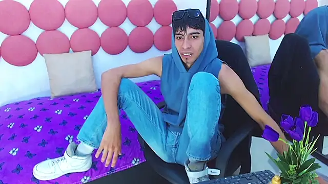 Drake_Jack live XXX chat
