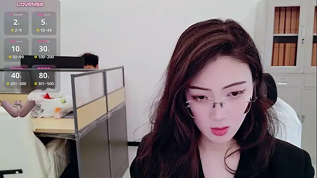 yangyang-777's Webcam Show