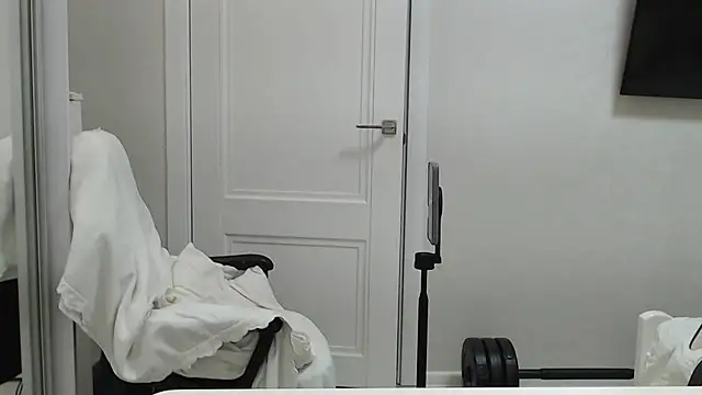 maxi_foxxx Chat XXX live