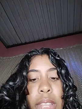 Kyra-Bronwn Live XXX chat