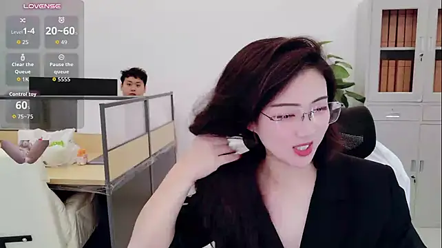 yangyang-777 Webcam Show
