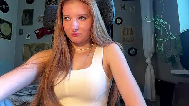 Chatroom XXX en direct de EllyCerry