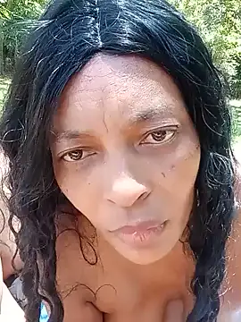 DominiqueLuxe44 live XXX chat