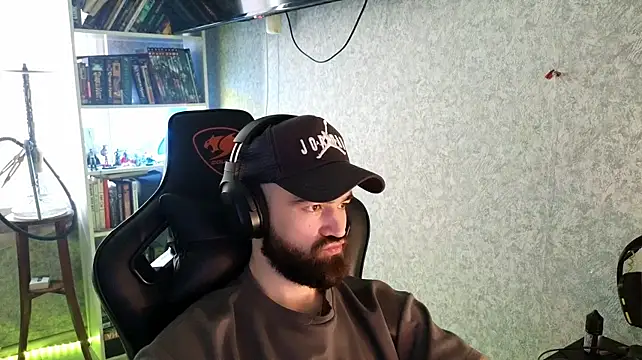 _Serious_Man Chat XXX live