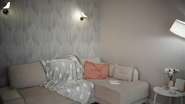 IvetteDamewoodn Live XXX chat