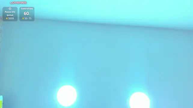 Miiahbunny_ élő XXX-chatje
