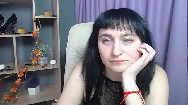 NinaFlawlees – Live XXX-chat