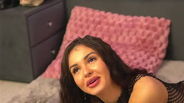 LilaRosesn Live XXX chat