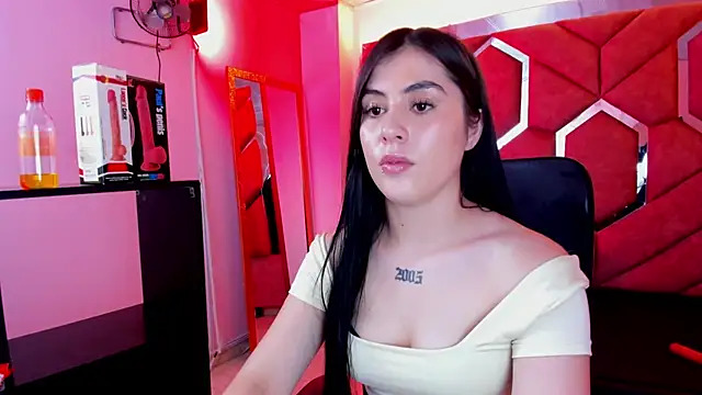 Victoria_14's Live XXX Chat
