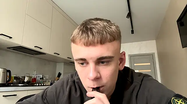 SoloFury Pertunjukan Webcam