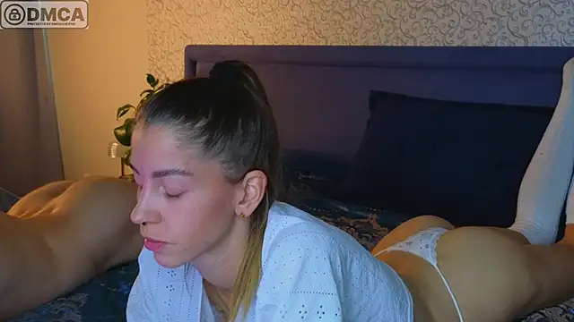 Kristi_Wolf Live XXX-Chat