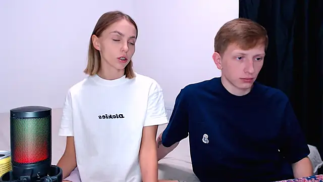 juliaanddima: онлайн-секс-чат