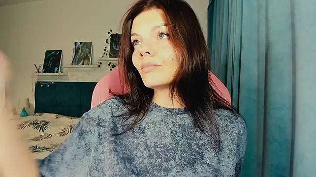 AlysaNightmoon Adlı Modelin Canlı XXX Sohbeti