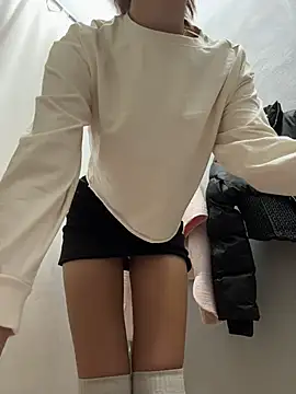 แชท XXX สดของ DollyTall