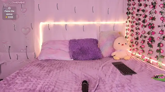 แชท XXX สดของ cloe_pink
