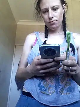 Hildaqiin Live XXX chat