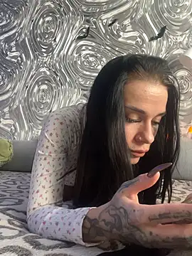 Chat +18 de Queen_of_pain ao vivo
