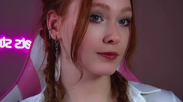 AgataFoxleyn Live XXX chat
