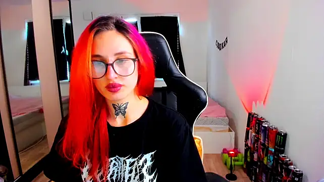 your_tora Adlı Modelin Canlı XXX Sohbeti