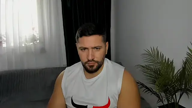 Gold_Alpha_Boy élő XXX-chatje