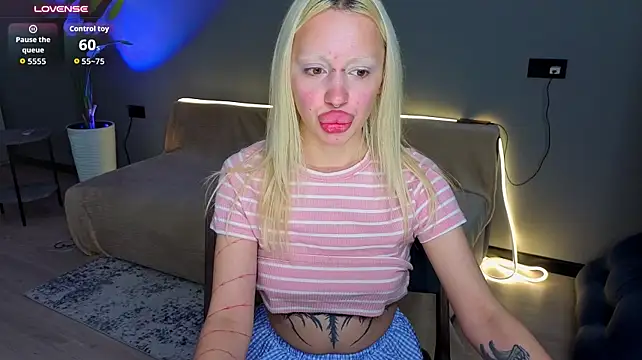 Luna_Beverlyn Live XXX chat