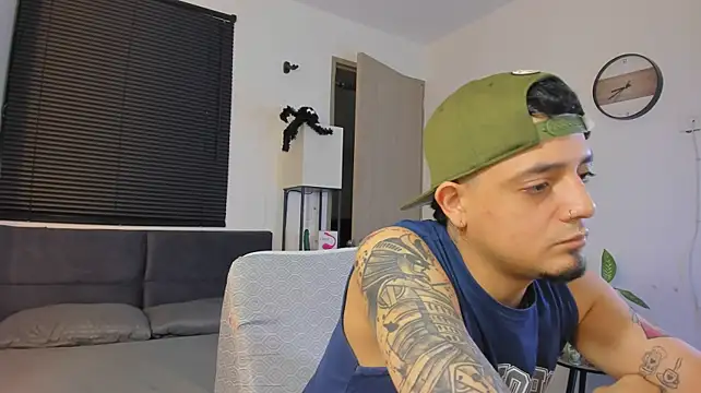 Živý XXX chat alejandro_calderon1