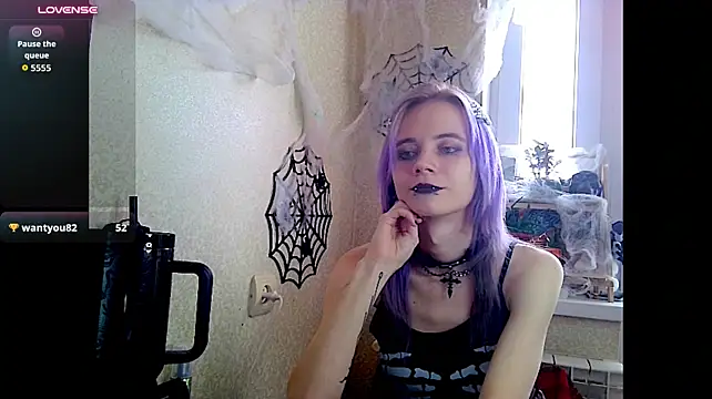 XXX chat uživo modela AdamTarlet