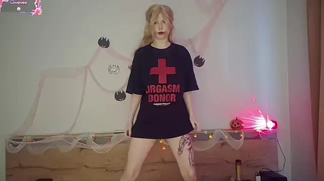 LynetHakesn Live XXX chat