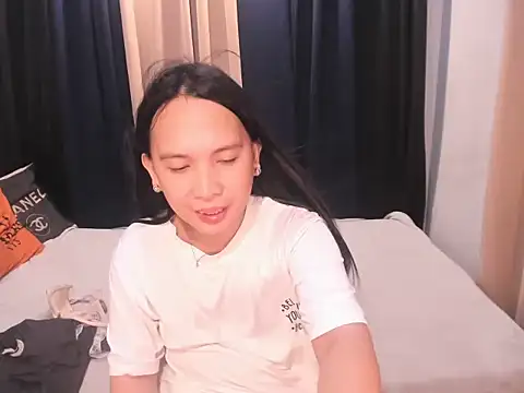 Chat +18 de YourAsianHeart ao vivo