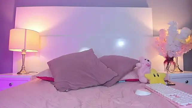 Elisasue XXX чат на живо