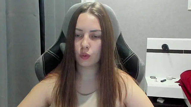 Mia_shy1n Live XXX chat