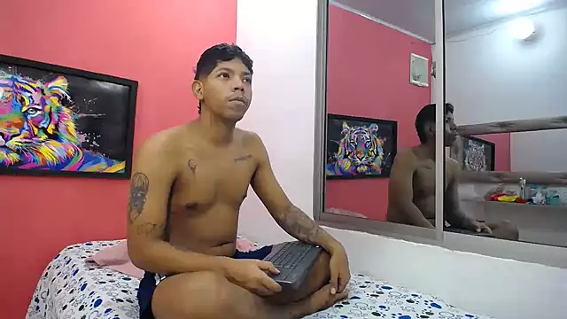 latinosninfomanosn Live XXX chat
